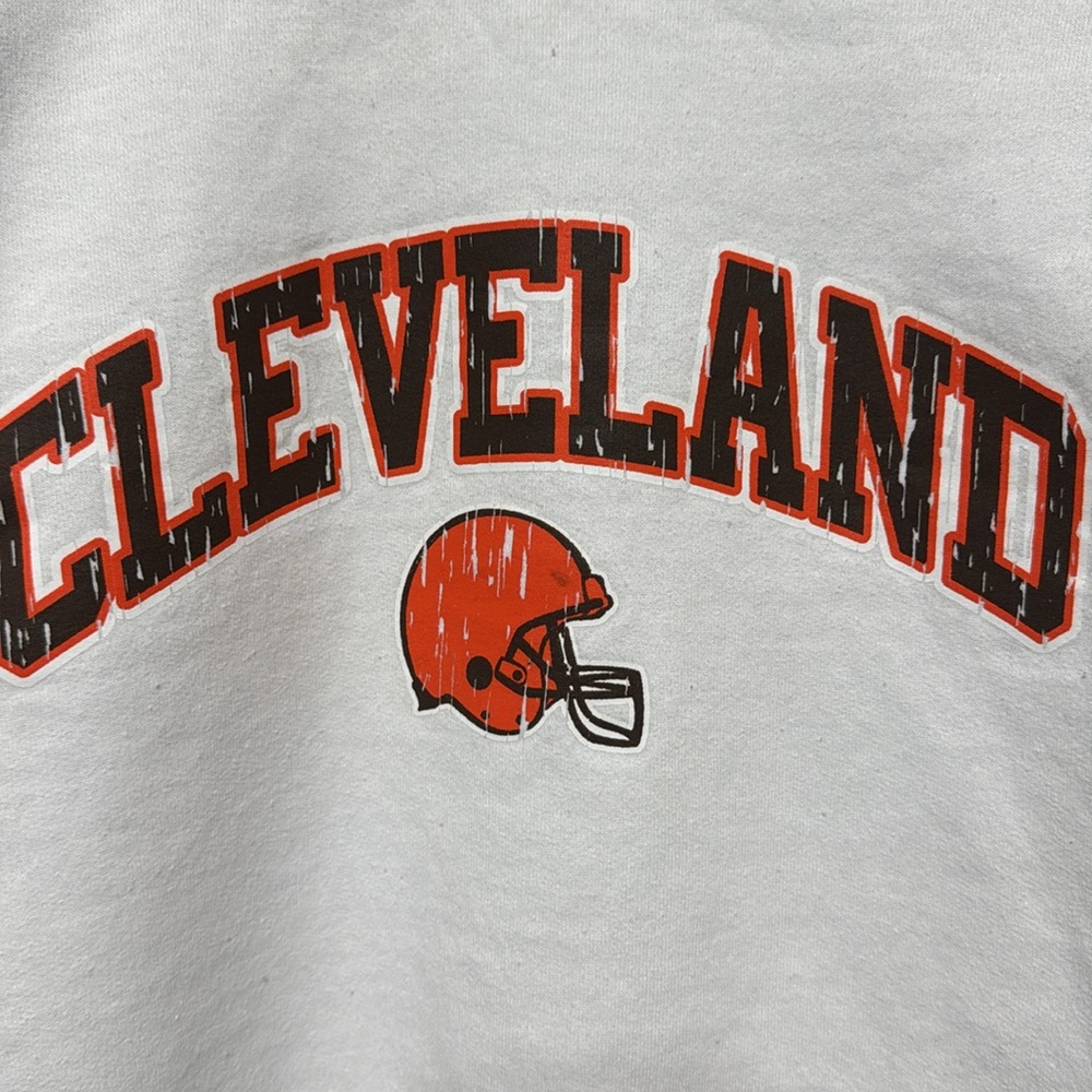 Women’s Cleveland Browns sweatshirt - Picture 3 of 5